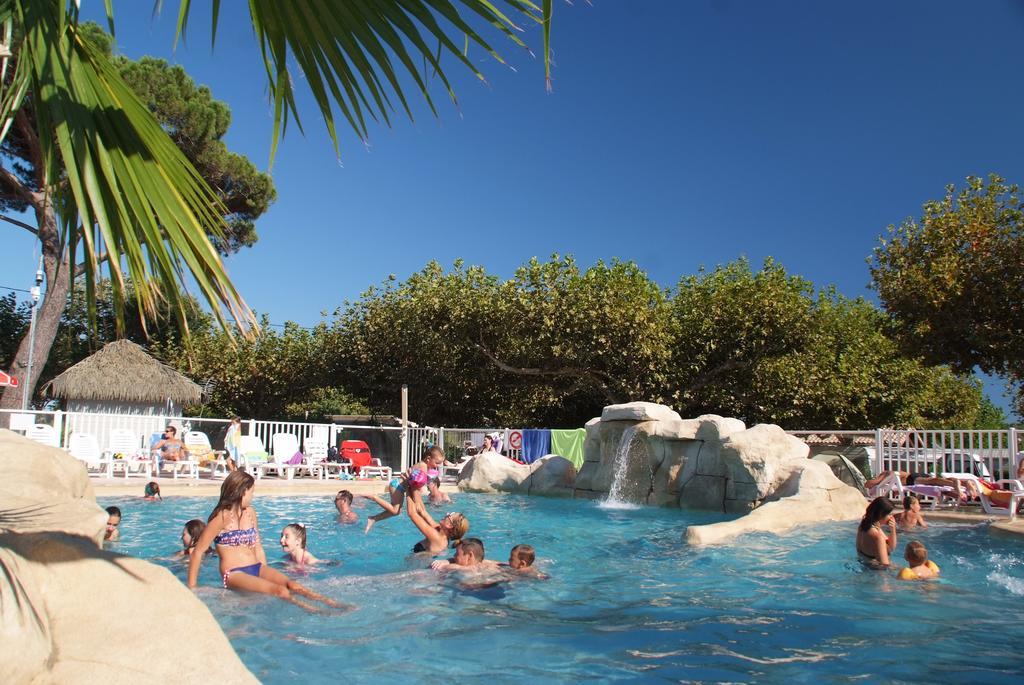 La Pinede Camping Grimaud Exterior foto